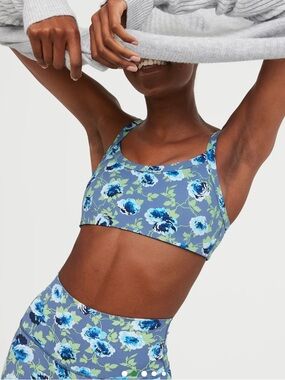 aerie Offline Blue Floral Scoop Sports Bra